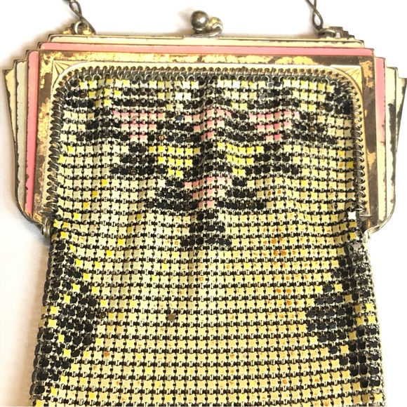 Antique Whiting and Davis Mesh Flapper Purse - Art Deco Design - Picture 5 of 14